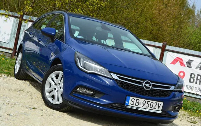 Opel Astra cena 44900 przebieg: 163000, rok produkcji 2018 z Kętrzyn małe 352